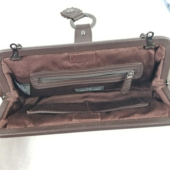 Brown Anne Klein Small Clutch With a Chain Strap - Picture 4 of 7